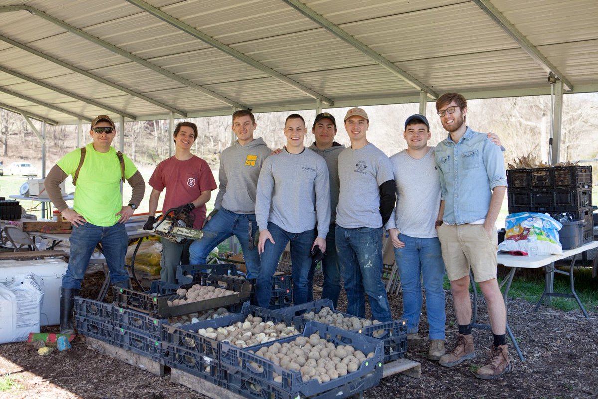 Thanks <a href="/AustinPeayKA/">Kappa Alpha Order</a> for coming out to help around the farm today! It wasn’t glamorous work, but we were glad to have extra hands to cut potatoes, get some seeds started, feed the animals and move the pigs again. Great work and attitudes, guys! 💪 #tfigrows #apsu