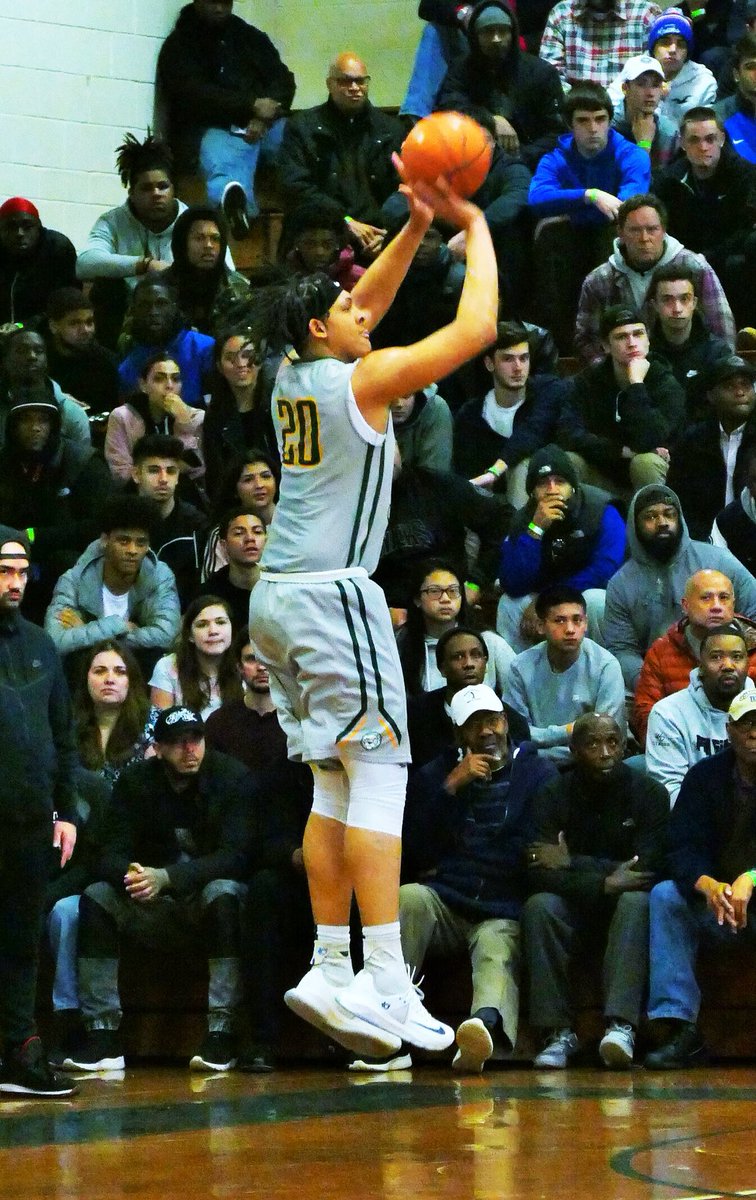 NANNPHOTO51's tweet photo. NJ HS Boys Basketball NPBN Semi Roselle C vs Montclair Immaculate Photos &amp; digital at https://t.co/ex6QCy9kKN #njboysbasketball #RCLionsDen #NazReid #rc_basketball #IC_Hoops #ICHoops #RoselleCatholichs #montclairimmaculatehs https://t.co/kws4Pj9ClO