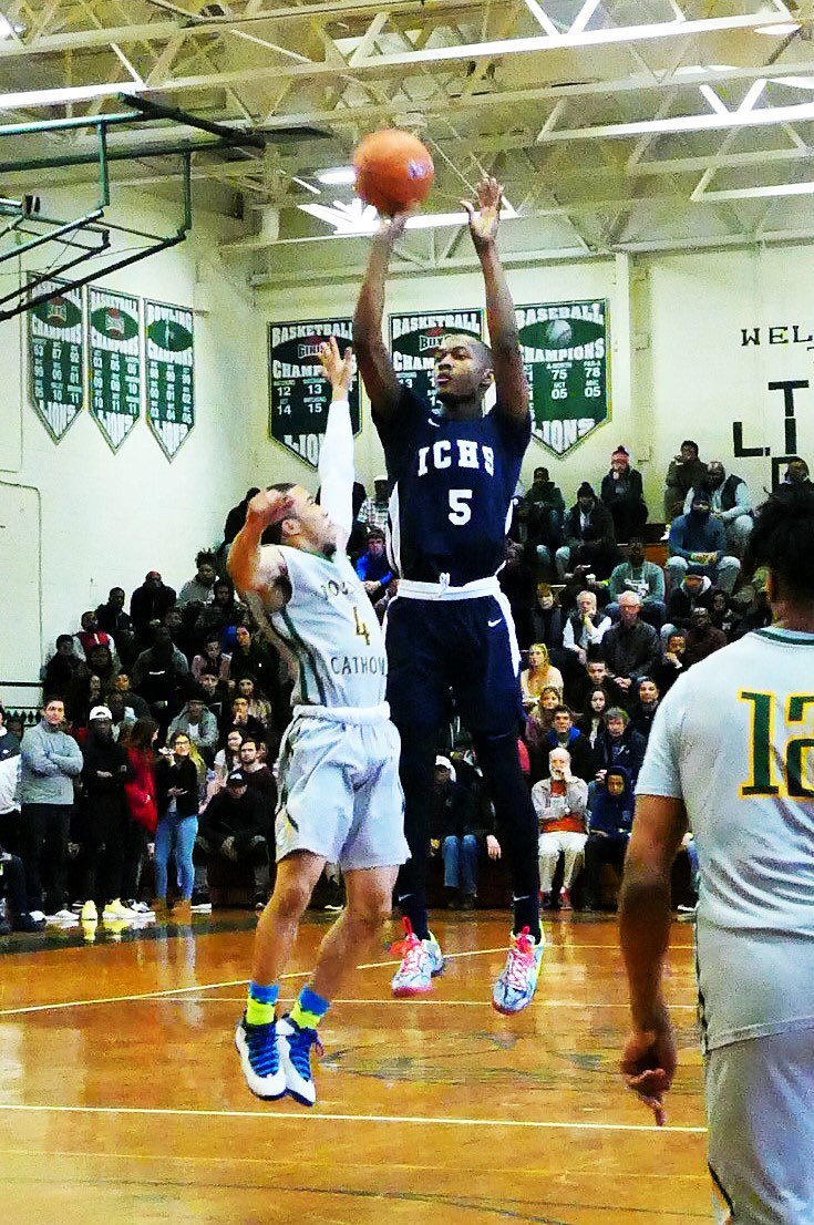 NANNPHOTO51's tweet photo. NJ HS Boys Basketball NPBN Semi Roselle C vs Montclair Immaculate Photos &amp; digital at https://t.co/ex6QCy9kKN #njboysbasketball #RCLionsDen #NazReid #rc_basketball #IC_Hoops #ICHoops #RoselleCatholichs #montclairimmaculatehs https://t.co/kws4Pj9ClO