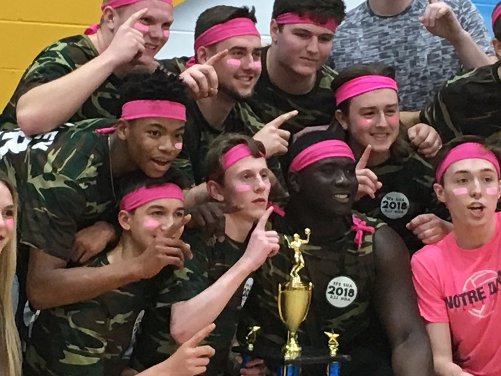 marykbrucker's tweet photo. What a GREAT event tonight supporting the men & women who protect us. Volley for Vets @SJJTitanSports vs @SFSKnights and the mighty titans WIN in game 5! Great job boys! @Brandon_Horman #supportourvets #sjjbrotherhood #volleyforvets https://t.co/C2VGtzhBaK