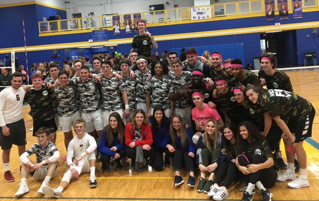 marykbrucker's tweet photo. What a GREAT event tonight supporting the men & women who protect us. Volley for Vets @SJJTitanSports vs @SFSKnights and the mighty titans WIN in game 5! Great job boys! @Brandon_Horman #supportourvets #sjjbrotherhood #volleyforvets https://t.co/C2VGtzhBaK