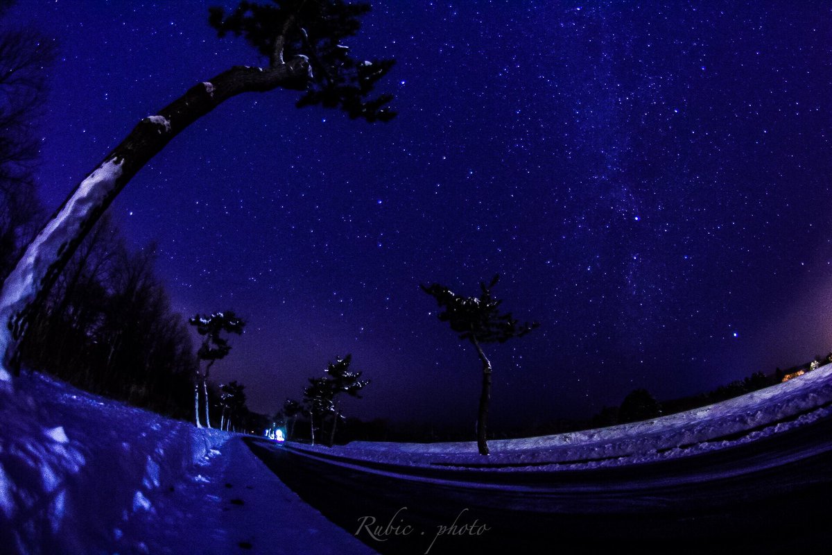 北海道の星景撮り溜めラストです。色々と思い入れがある場所。また行きたいな😌
#北海道を振り返る 
#写真好きな人と繋がりたい #ファインダー越しの私の世界 #星空 #photograph
