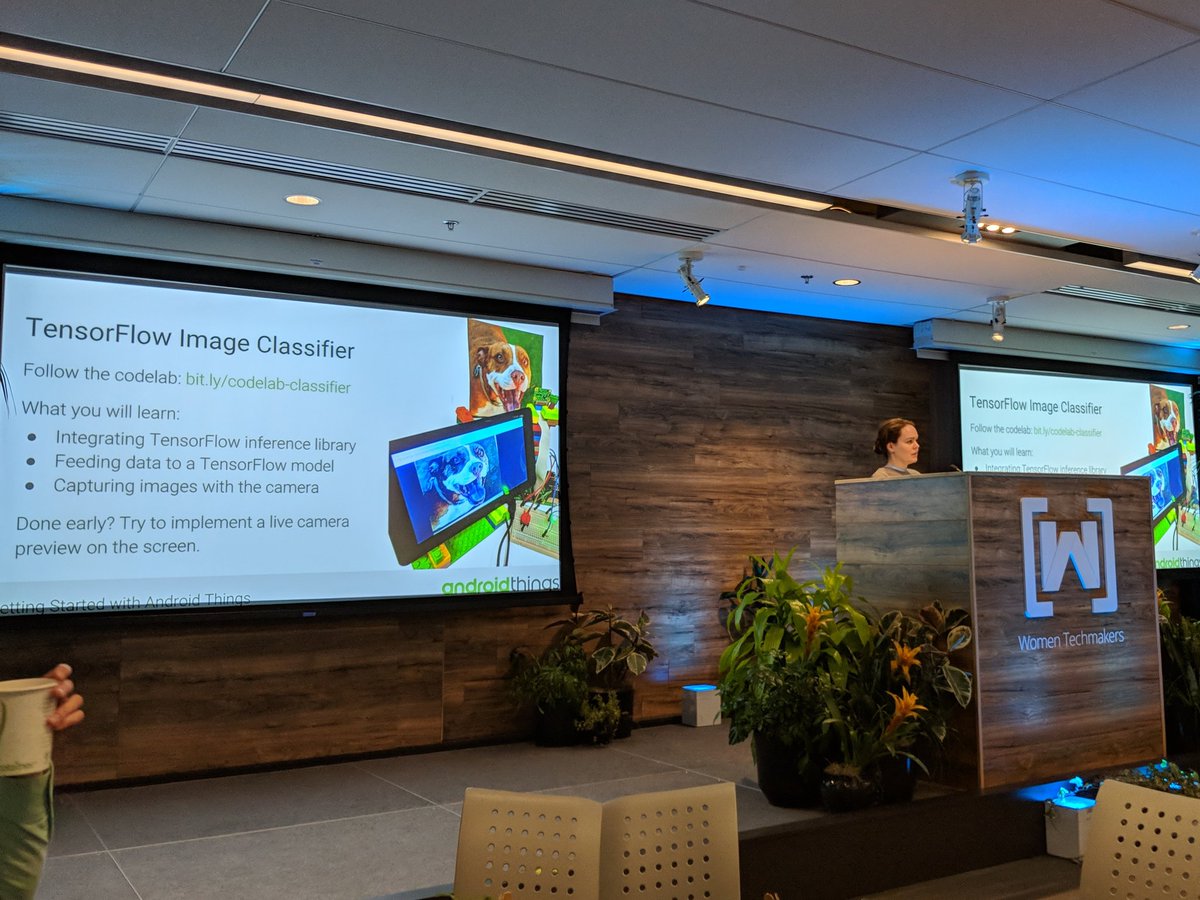 margaretmz's tweet image. Hands-on workshop building an #AndroidThings Image Classifier with #TensorFlowLite at #WTM18. #AI
