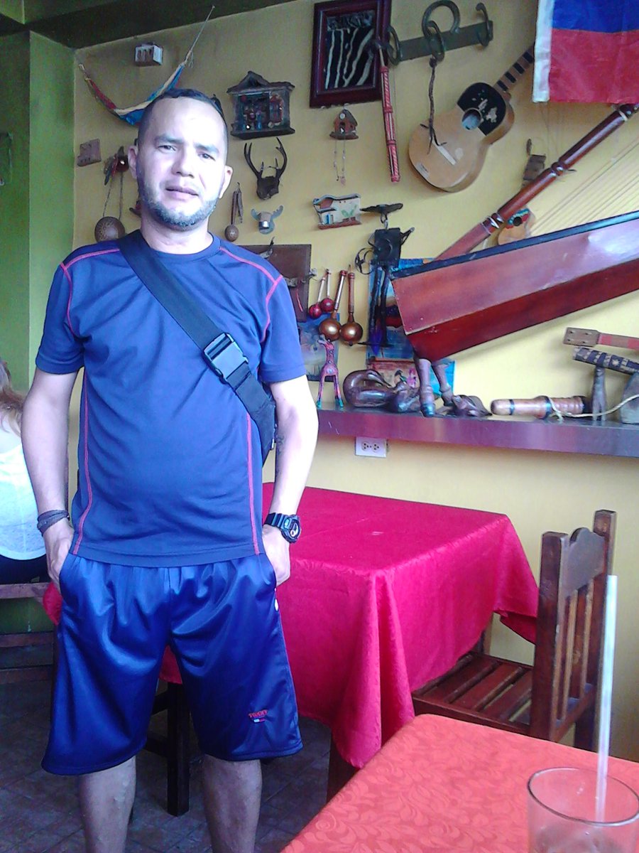 phector2011's tweet image. Un dia diferente.