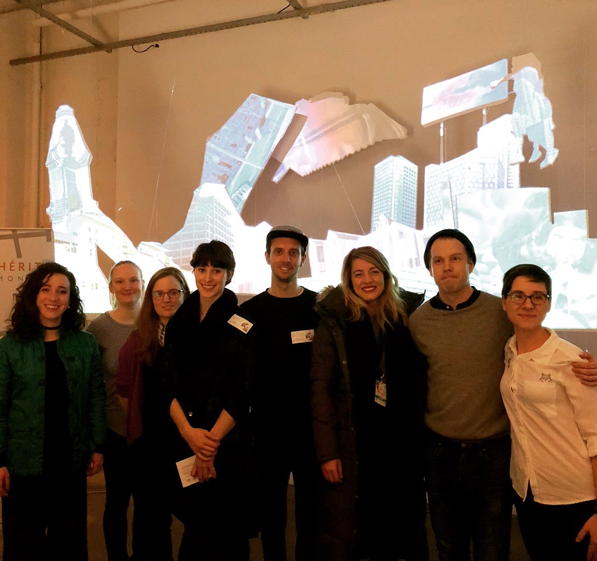 L’honorable @melaniejoly, ministre du patrimoine canadien, nous rend visite à la Maison de l’architecture du Québec pendant la #nbmtl.