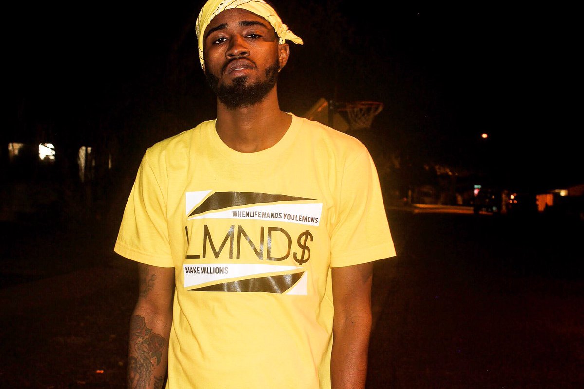 realjaylemonade's tweet photo. #Lemonaires #LemonadeMillionaires #LMNDS #BeenJuicin #KeepJuicin #GetJuiced #LemonSeason #Lemons #Lemonade #Juice #Squeeze #Splash #LemonadeStand #Juicin #Juiced #Yellow #Black #White #Millions #Gang #2018 #SZN #JuicePackKid #JuicePack https://t.co/00dD32fbrG