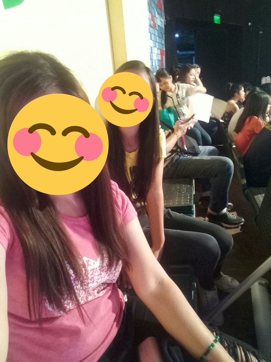 Imbentogurl's tweet photo. Teamlive is here waiting @imJCAlcantara @vivoree dalawa lng kme nsa asap prod ung iba

JOHNVOREE saASAPChillOut https://t.co/7mie2LOCPS