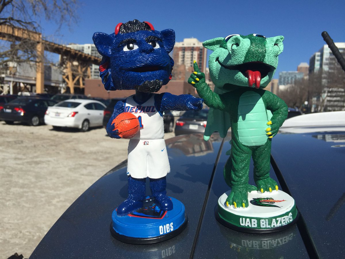 passionofbobble's tweet photo. Fun times downtown Chicago playing Demons and Dragons bobblehead at #DePaul game today. First 5000 inside Wintrust Arena got @DePaulDIBS #MascotCollector #PlayingPossessed #Blockingham #MarchRadness https://t.co/eElI6MLsVE