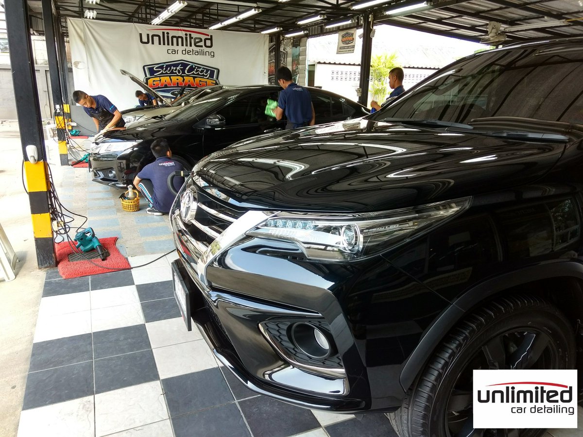 UCarDetailing's tweet photo. #เรื่องเล่าเสาร์อาทิตย์ #วันอาทิตย์ ก็ยังพร้อมให้บริการนะครับ #ล้างรถ #ดูดฝุ่น #เคลือบสี #CarDetailing https://t.co/x38kyanHeq