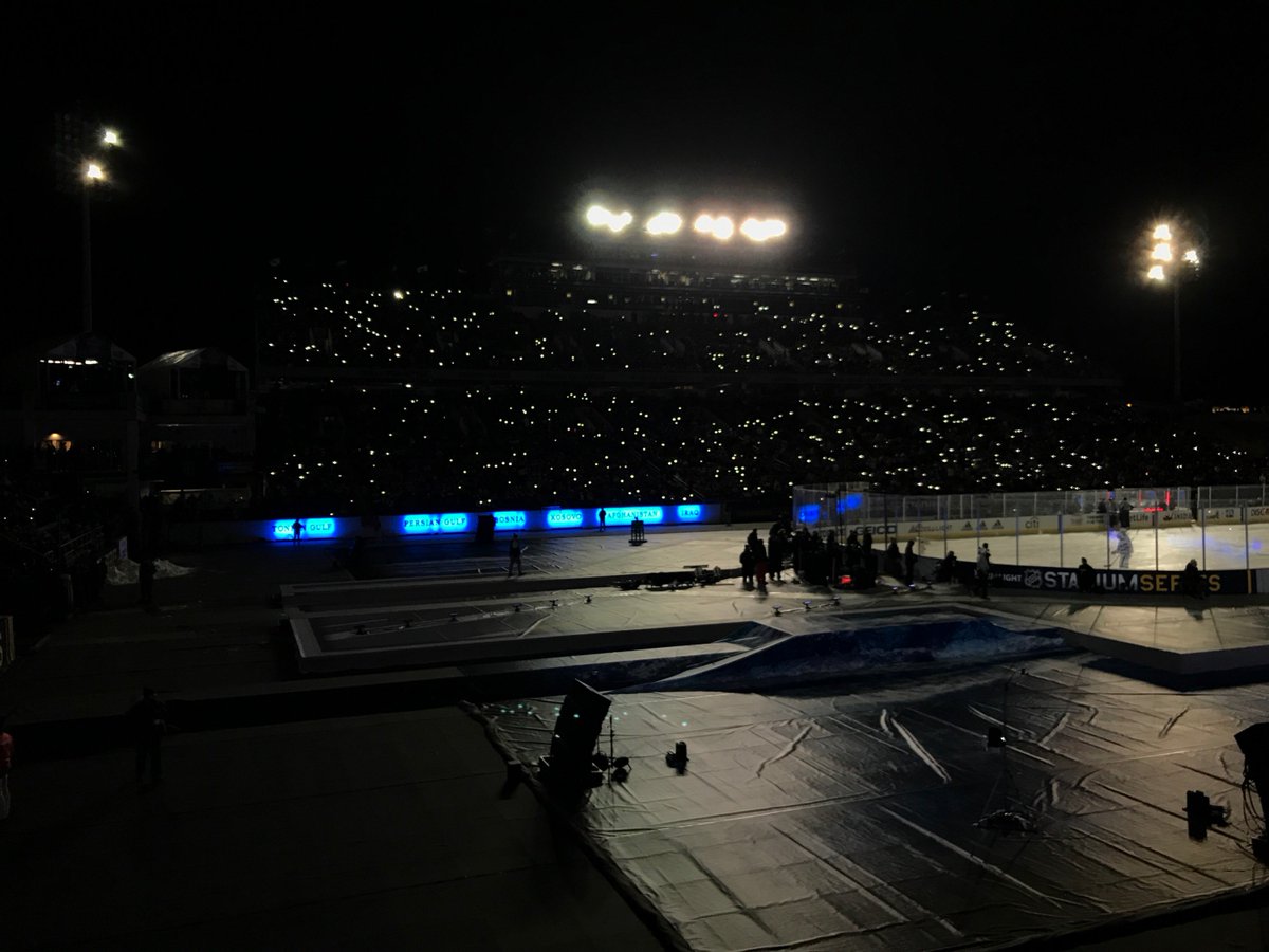 Thanks for the help, fans! #StadiumSeries #ALLCAPS