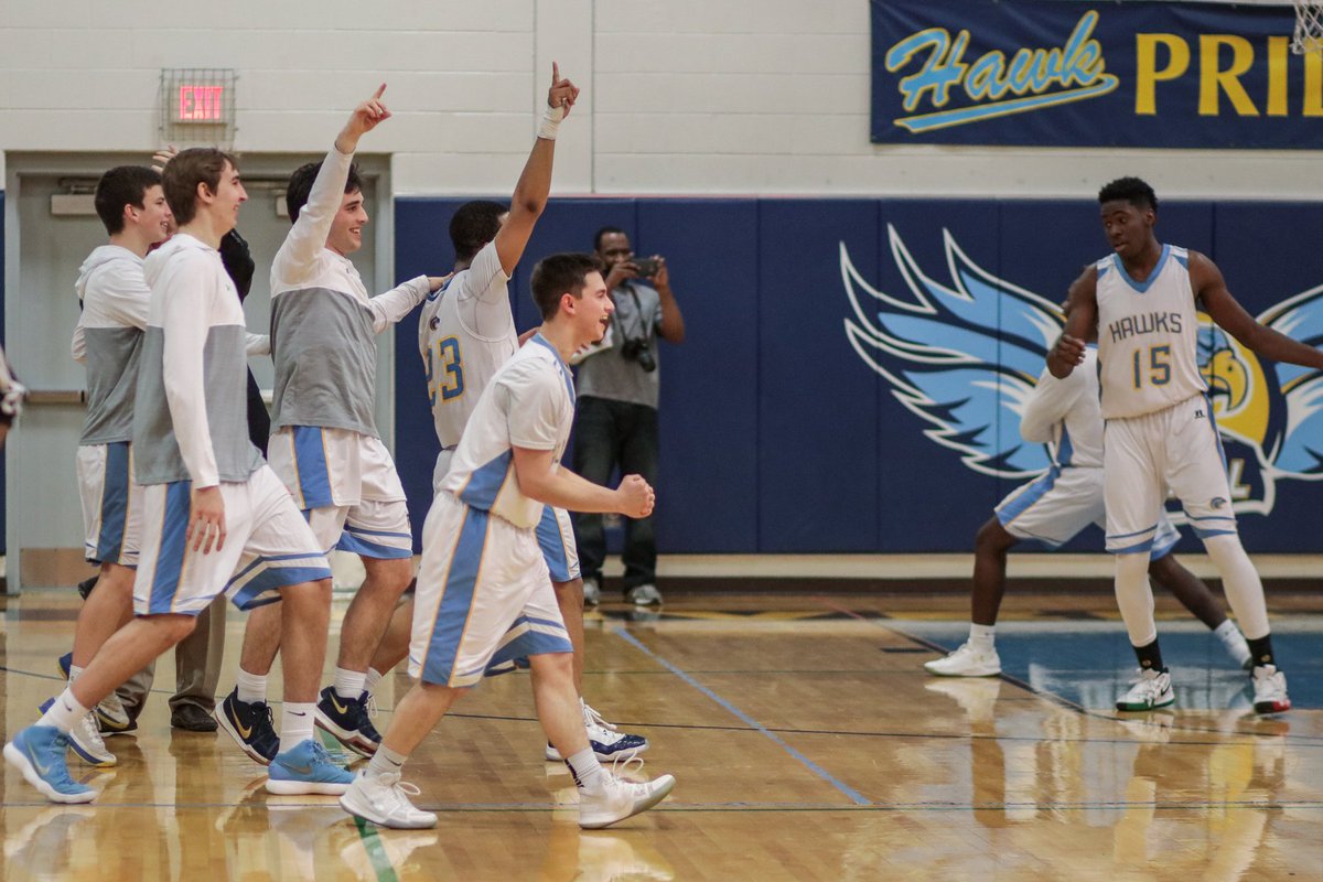 kylefstackpole's tweet photo. Facing a rare halftime deficit, @RHHSHawksBall dominated the second half en route to securing a 61-51 win over Thomas Stone in the 2A South final. It marks the Hawks' first region title since 2007 and second in program history. STORY/PHOTOS: https://t.co/uYTUpslPSQ https://t.co/4It0W0jcFi