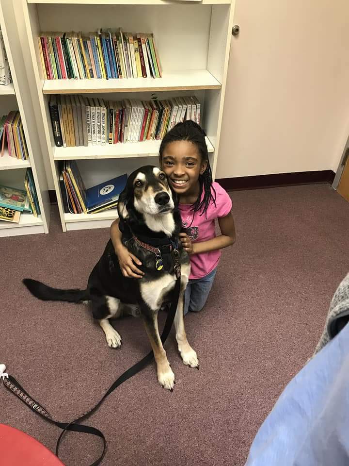 icyocincinnati's tweet photo. The ICYO children had another productive evening at tutoring with UC Sigma Chi and Pi Beta Phi volunteers. They also enjoyed their special reading time with Dill and his handler Monica Seta -Brown.
ICYO LOVES OUR VOLUNTEERS!! https://t.co/sFtbIlFzp6