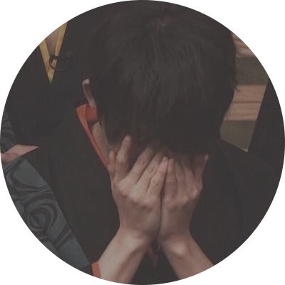 ryosukesoku's tweet photo. 自慰と中身が可愛すぎるだいきへ

俺はだいきのこと怒らせてばっかでだいきも俺といて辛いこと沢山あったかもね、けど、今、だいきは幸せ掴んだんだからもっと大切さんにたよってお前らしく過ごしていけよな、

俺だってお前のことだいすきだよ。ばーか

今までいろいろとありがとう😊 https://t.co/GkmejTAW6e