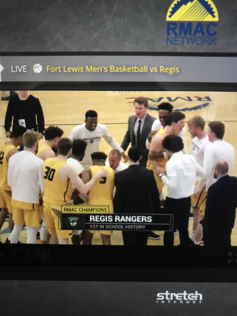 Congrats to @ClBuckets @t3mcgee @Avonte_Nelms24 the rest of the team, and @coachbergeson on becoming RMAC Champions for the first time in school history🏀💛💙