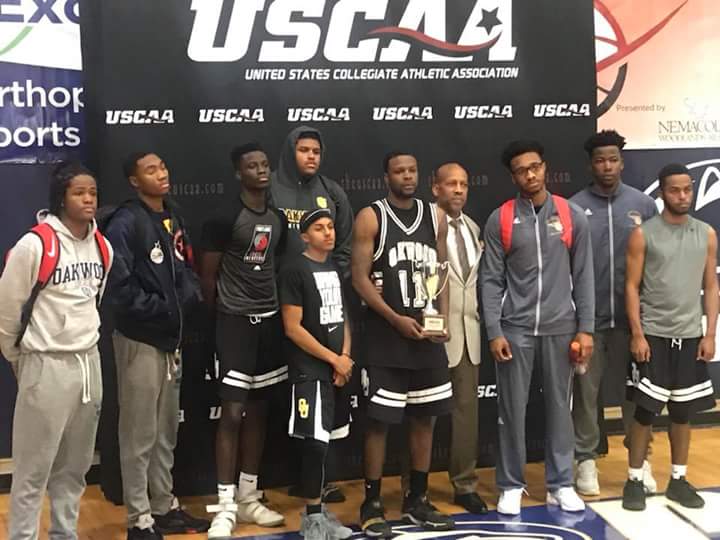 OakwoodU's tweet photo. Congratulations on a great season! Proud of our Ambassadors! #oustrong #oakwood_rys18 https://t.co/gcxCLnsnrm