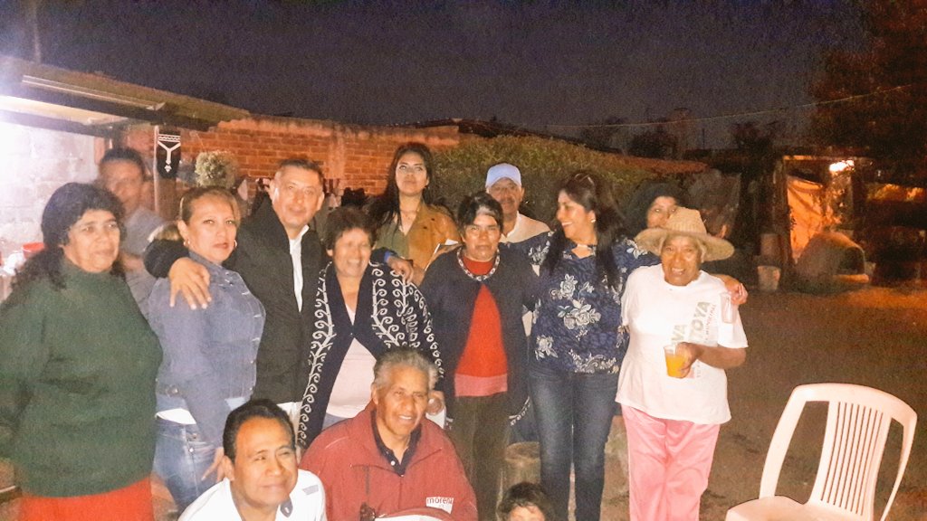 DrZentenoS's tweet photo. Cuautitlán y Teoloyucán Méx. Hoy recordamos al compañero Dr. Venancio Queupumil Cabrera con la presencia del padre Alejandro Solalinde. El mejor homenaje para nuestro compañero es lograr la gran transformación del país para instaurar la verdadera democracia!!AMLOVA2018 https://t.co/TW6oL4AW9h
