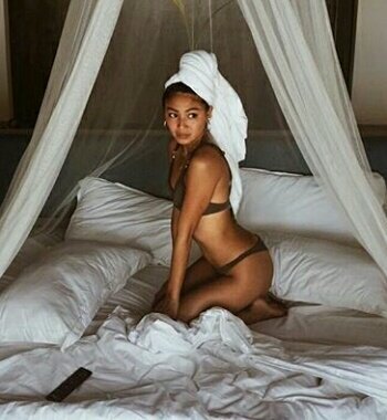 RJR4ever's tweet photo. @dprincesstine @juleleleyy @ElMaestraDeAmor @thatsokayrailli Well, well, well. I guess you have to deal with the beautiful body of our Naddie. No filter. Just because
👇👇👇👇
Nadine for Sony
#ClickToClique https://t.co/z4eLC19776