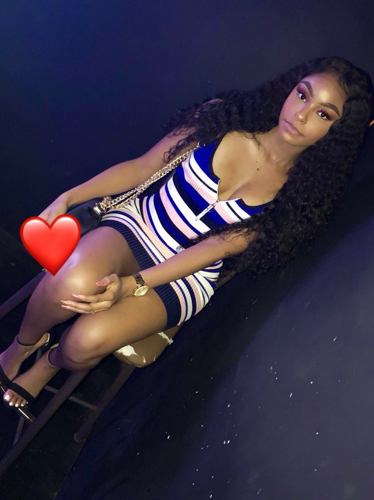 jasmcdaniels's tweet photo. 🌙💕 https://t.co/z8nh2VDC17