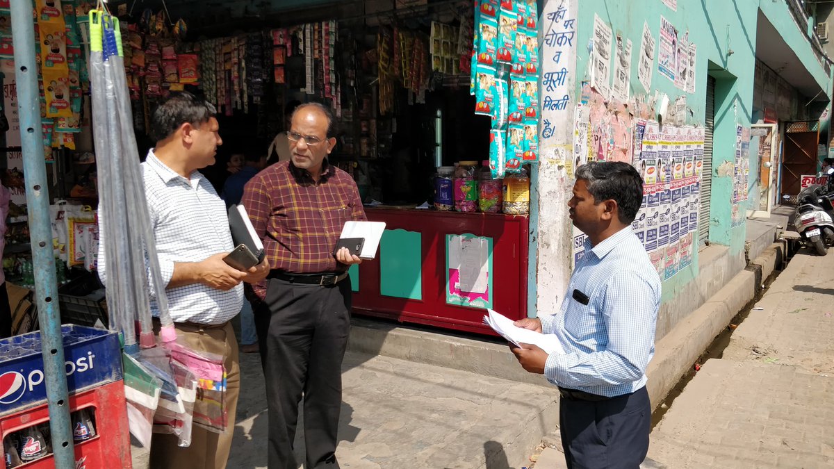 UppclNishant's tweet photo. Disconnection drive on full swing with CE Ghaziabad-2 @Chiefengineer59 , SE BSR+1 @1_bsr  in bulandshahr district on Sunday as per instruction of MD PVVNL @MdPvvnl https://t.co/BSM8AITa4d