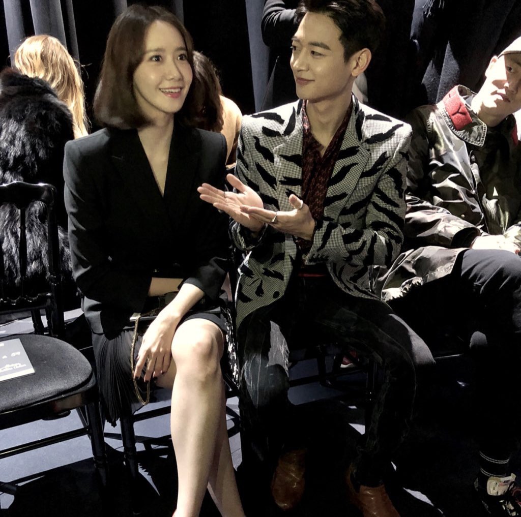Egyptian_Shawol's tweet photo. 180304 voguetaiwan Instagram Update:
🇫🇷巴黎時裝週現場🇫🇷
少女時代潤娥 + SHINee珉豪 @givenchyofficial 紀梵希 準備開秀!
#PFW #pfw18 #2018FWVOGUETW #FW18COLLECTION #巴黎時裝週 #巴黎 #秀現場 #yoonalim #shinee #minho #최민호 #윤아 https://t.co/fEvoeHMID2