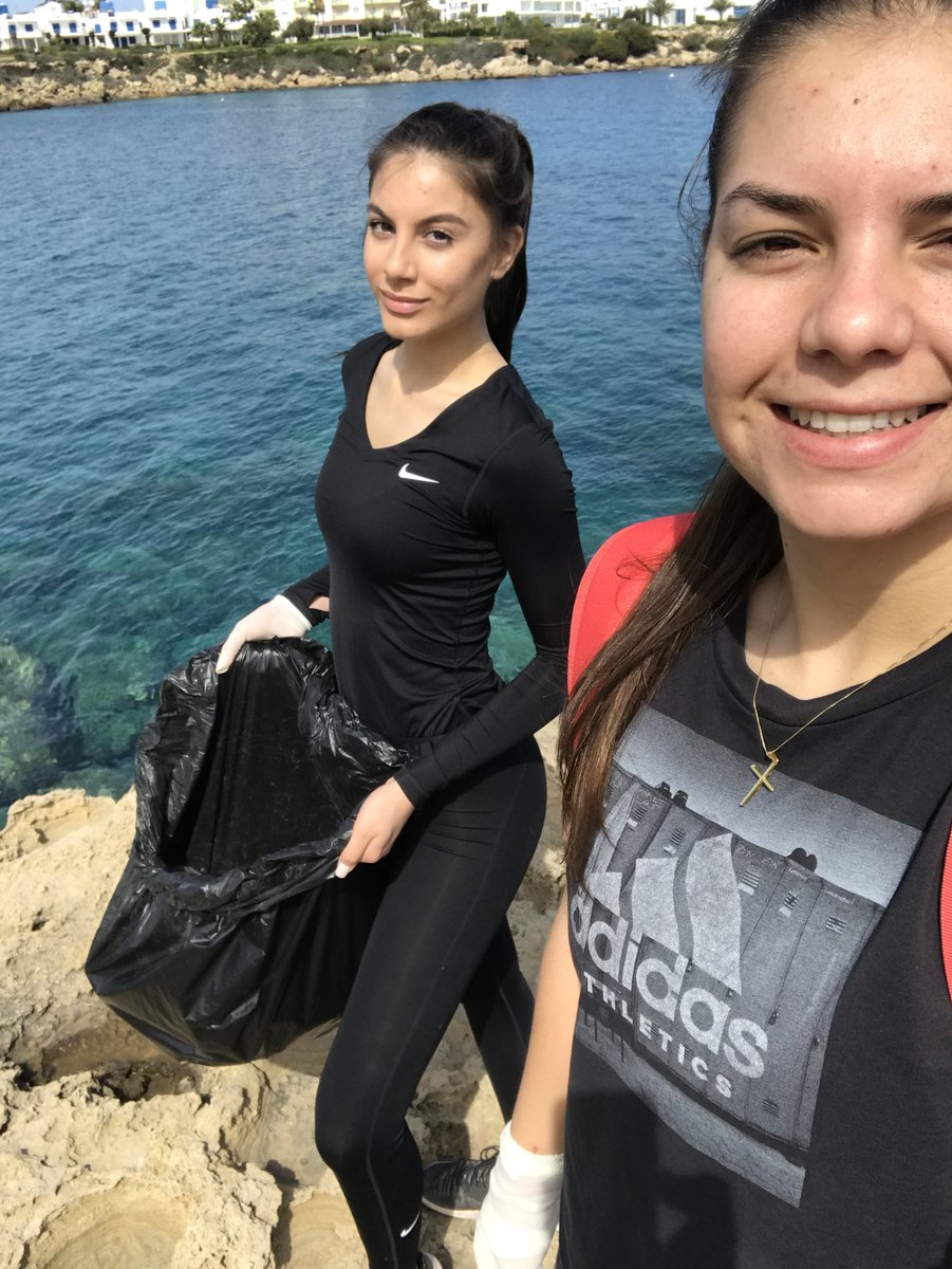 Maria_Armenaki's tweet photo. Beach Clean Up Day
“Think global, act local”
Hosted by @cyprus_diving_centre
#MissCyprus #MissEarth #MissEarthCyprus2018 #MissEarth2018 #RoadToMissEarth2018 #EarthWarrior #EcoWarrior https://t.co/ENSV0qow0j