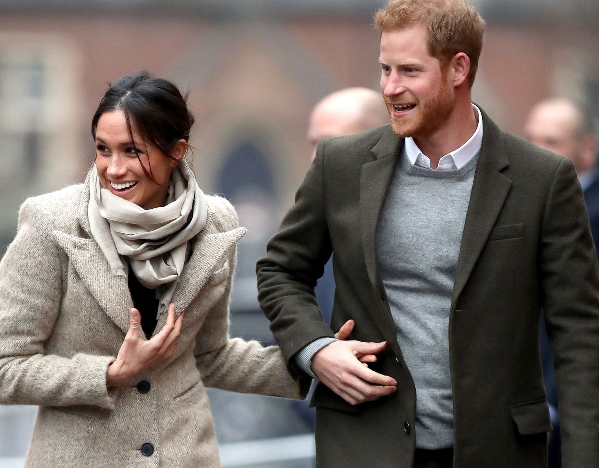 business's tweet photo. Prince Harry and Meghan Markle invite public to help celebrate wedding https://t.co/wMJsf82PrQ https://t.co/NIbxyL0fbJ