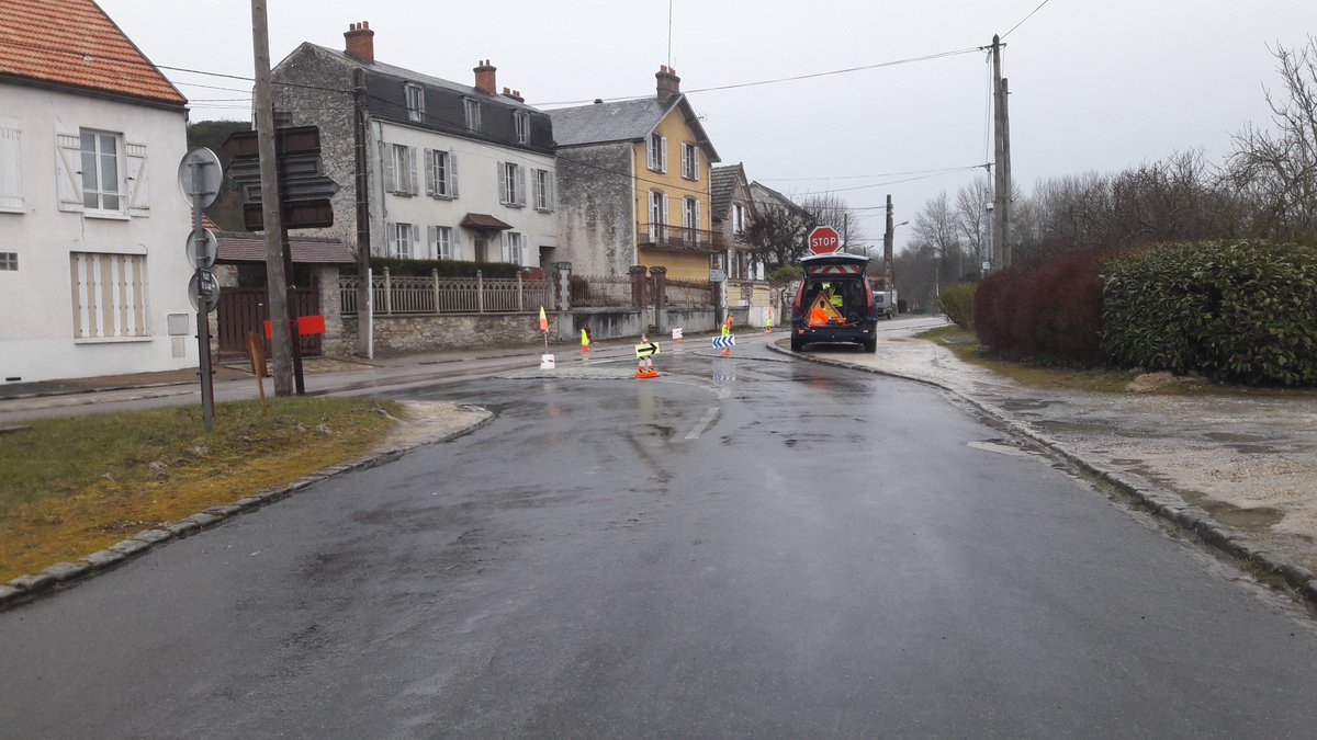 S_troumph's tweet photo. @GibAtl #rerd
#essonne
#Boigneville
La Jacques Gouin
#vélo
#cyclisme https://t.co/Ae8VeIIAmD