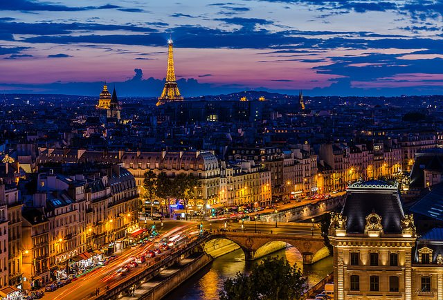 PixParis's tweet photo. Paris https://t.co/JTTKoHiaks #Paris https://t.co/k2Opgm9ZYV