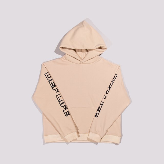 STADIUM_03's tweet photo. DEFLIFE.

Release
ONLINE SHOP 3/4 19:00~
店頭 3/5 12:00~

https://t.co/IaFeUo1dXY

#deflife #defjam #defjamrecordings #sway #stadium #stadium_03 #streetfashion #mensfashion #japan #tokyo https://t.co/Qcv9ZoFVGC