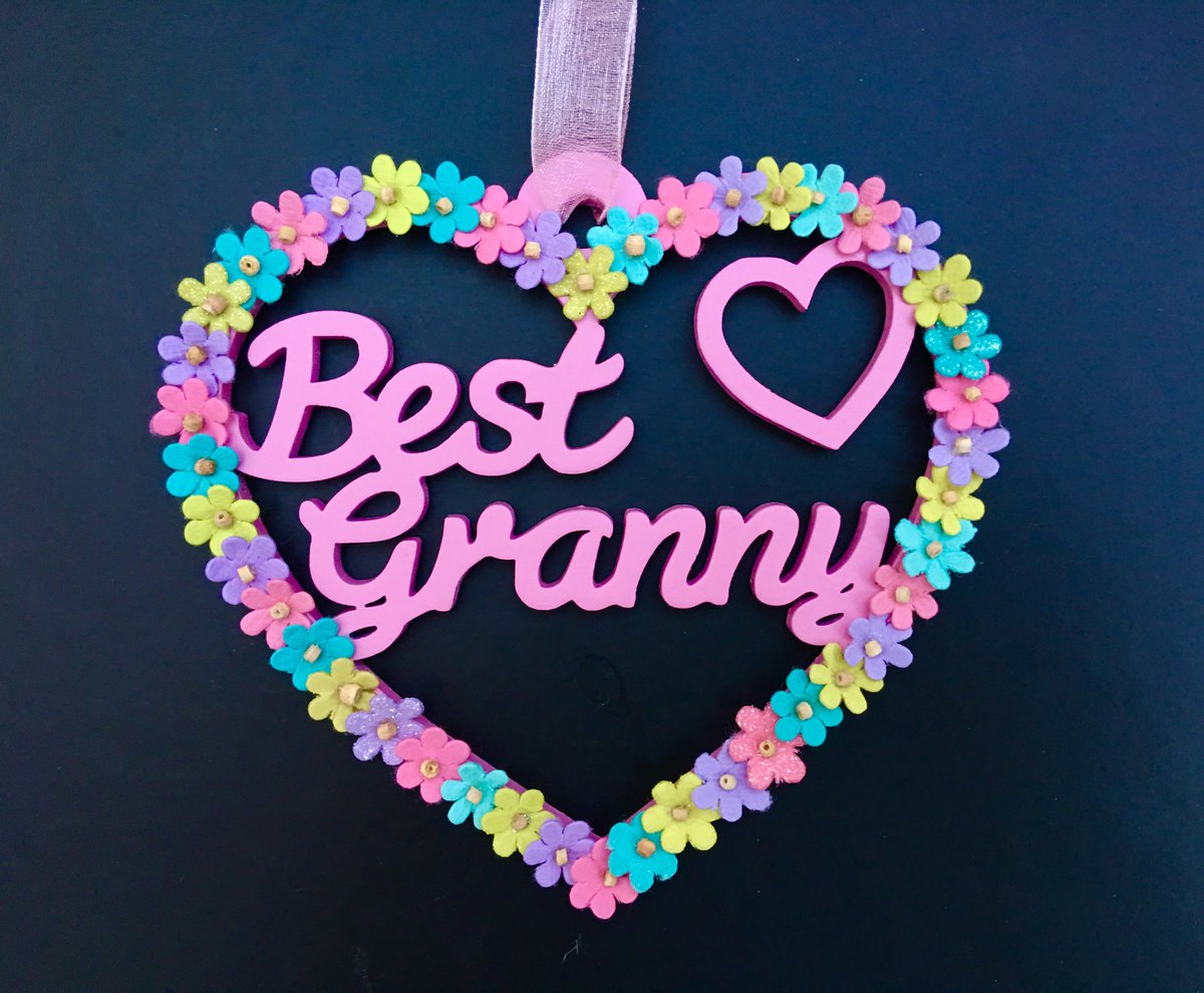 Best Grandma decoration, Grandma gift, Grandma decor, Best Grandma, Heart decor, Best Grandma gift, Hanging ornament, Gift for Granny tuppu.net/e53b06a4 #craftbuzz #etsymntt #onlinecraft #Etsy #epiconetsy #BestGranny