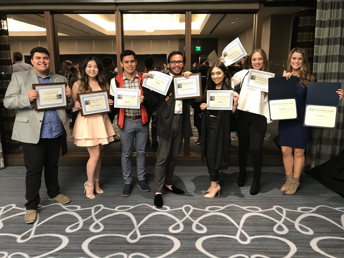 TheCollegian's tweet photo. Our staffers collected a few awards at #CCMA2018 this evening 😁🏆🐾 Congrats to our team for an EXCELLENT year of journalism! #ItsOurPaper #WhyWeMCJ #ACPMW https://t.co/mg17EqiIjb