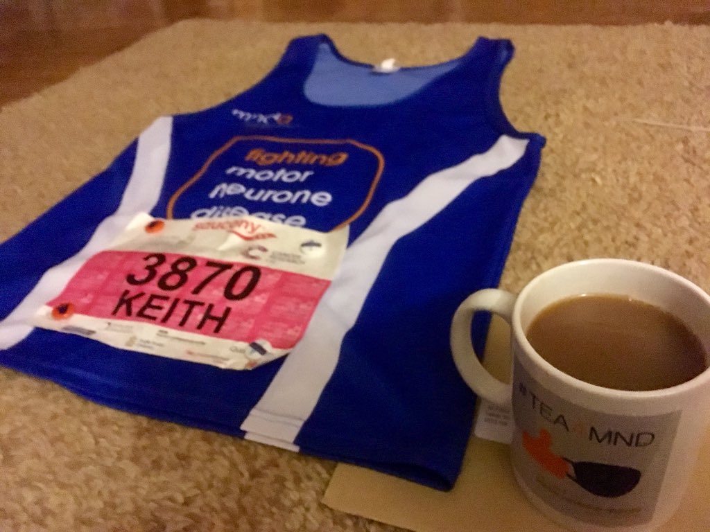 KeefJohnstone's tweet photo. Good morning, folks.
#RaceDay @CambridgeHalf 
#DoingItForDave #NoFinishLineUntilaCure https://t.co/HqFawg1631