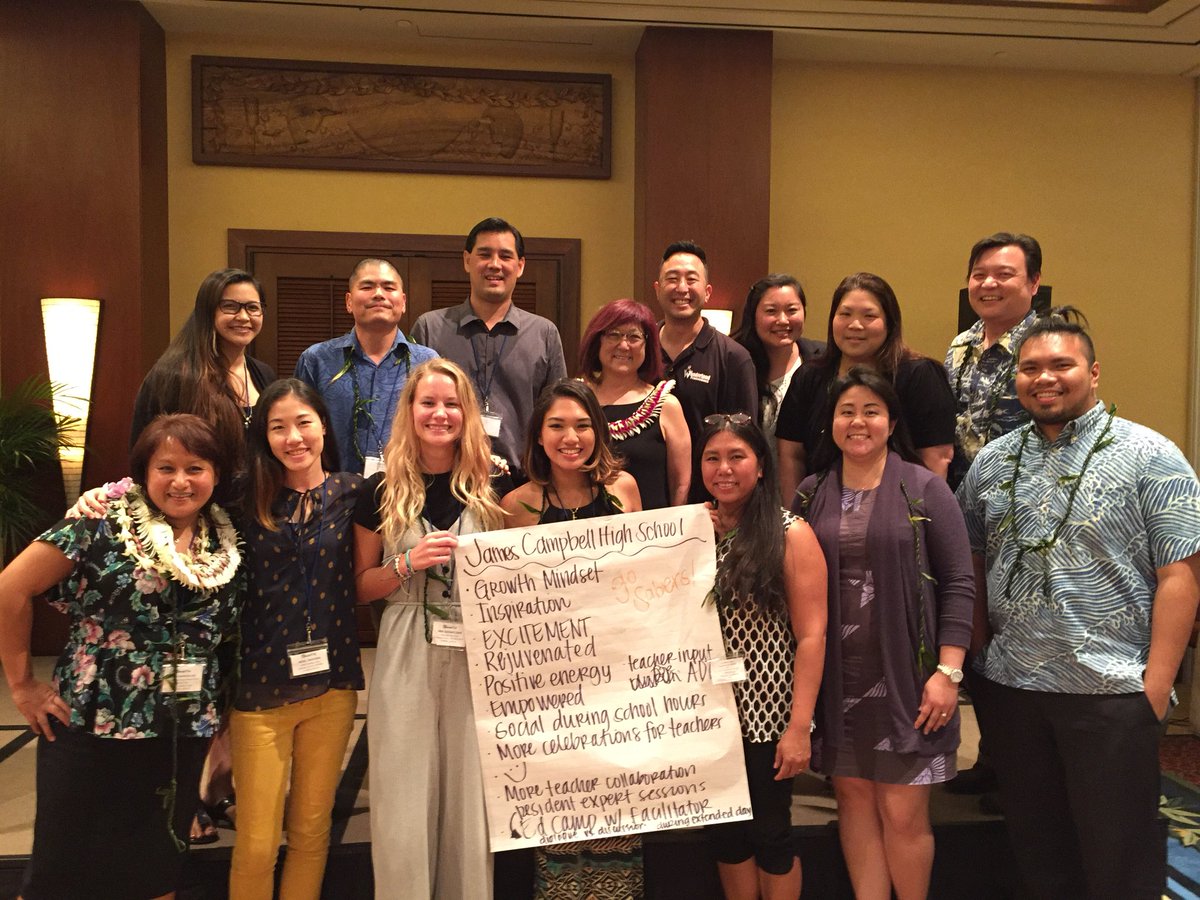 Campbell_Hawaii's tweet photo. What an amazing bunch. Thank you teachers for leading the way! #ECET2HI https://t.co/gwIqGzPuM5