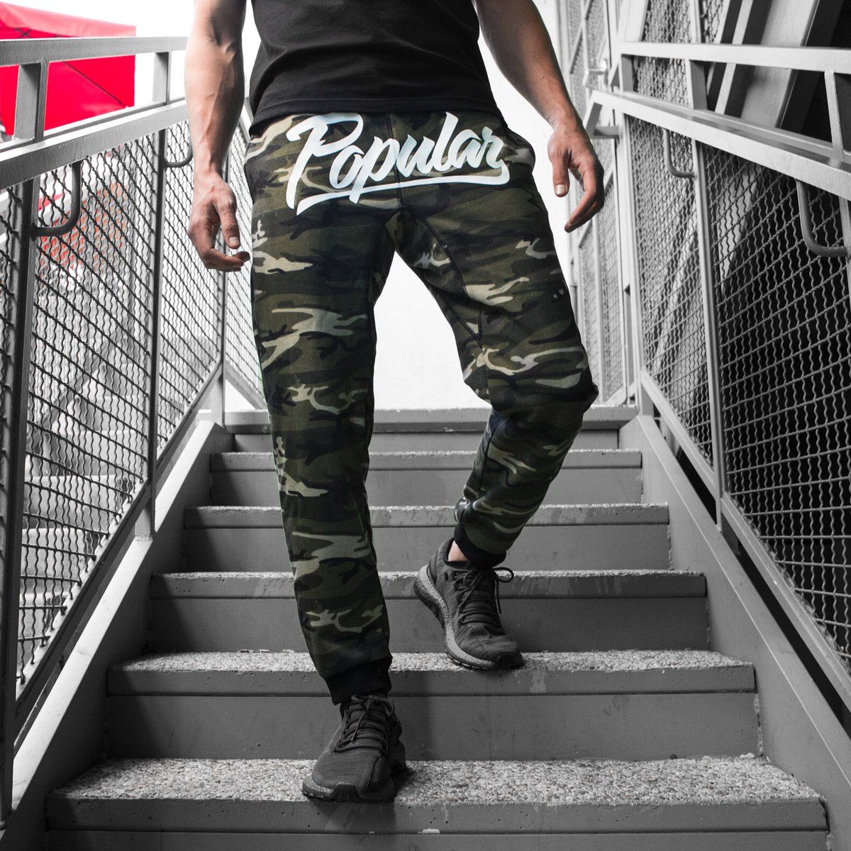 PopularDemand's tweet photo. Some new supa hot fiyah on https://t.co/L9RahH373u 😏 https://t.co/2fa5aixSlI