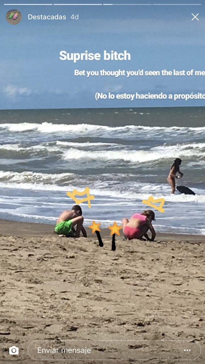 mateotraglia's tweet photo. Una chica subió que los padrinos magicos la estan siguiendo me vuelvo loco https://t.co/HhaFQQG6zt
