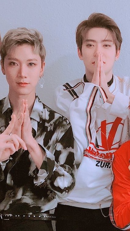 itstime1427's tweet photo. Sawaddeekrub

#JaeTen https://t.co/pPx68SSr11