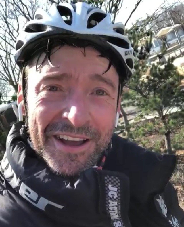 RockOnHugh's tweet photo. Freakygirlsworld:ladies And Gents, Hugh Jackman, The Sweetest Pers... .  https://t.co/JKIwcIZ7DM #HughJackman https://t.co/xVCiEz9iXB
