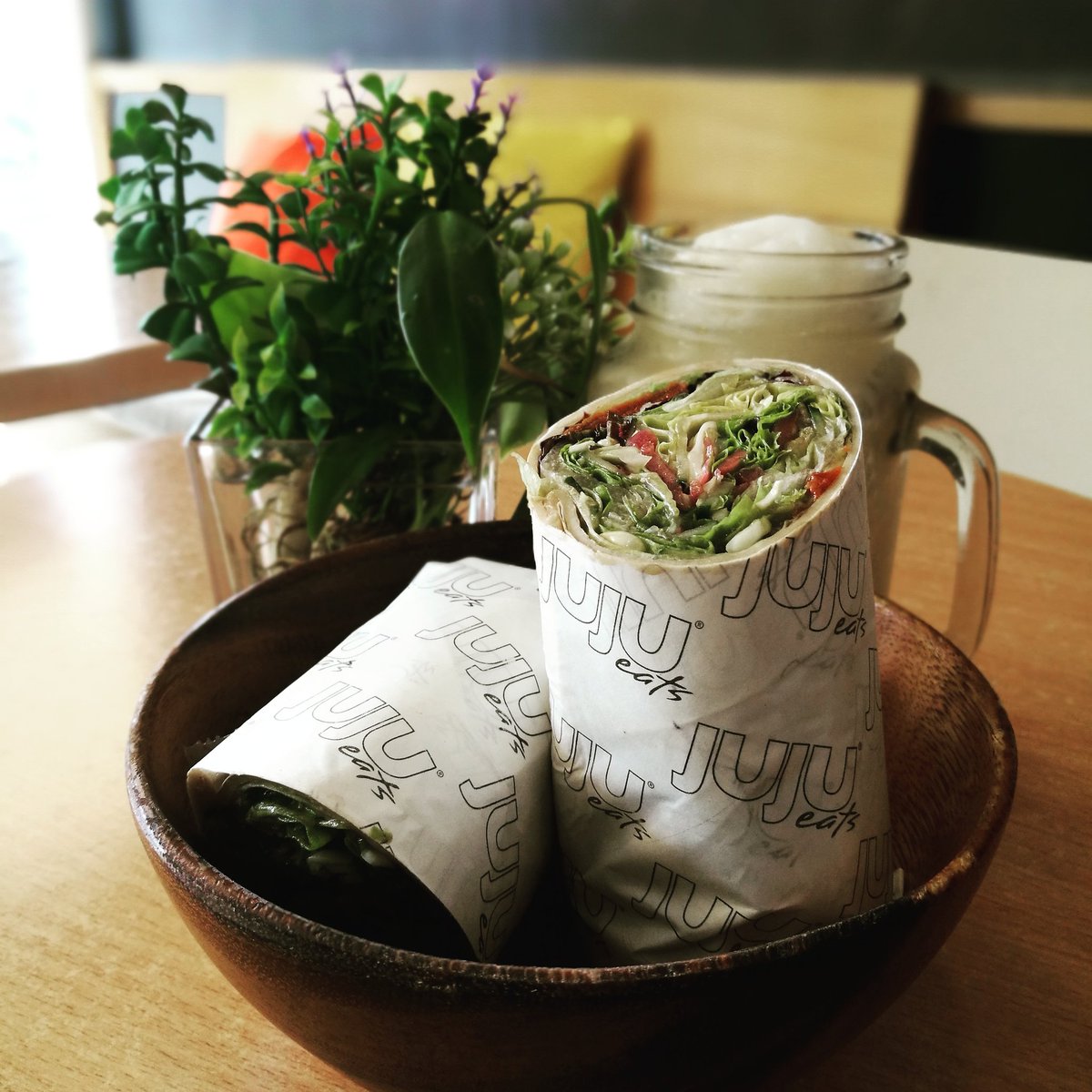 ganns's tweet photo. My favourite #GreekWrap from @jujueatsph!
Sundays are on fleek
when your healthy wrap is Greek!
#greekcuisine https://t.co/RdZzw9fokN