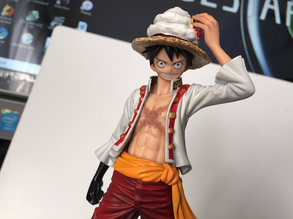 Ockiey 今は これが限界 小さな作業無理 ワンピース Onepiece One Pieceフィギュア フィギュアリペイント フィギュア改造