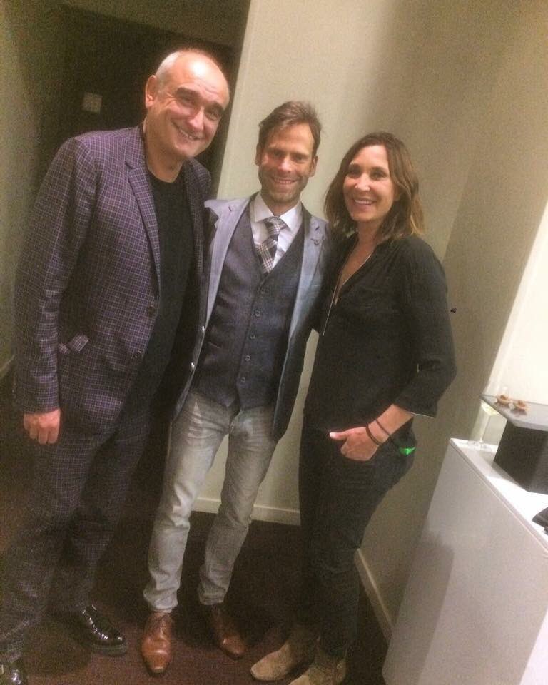 PassionZazie's tweet photo. Le label Six & Sept a 1 an 🎂
Merci aux artistes qui nous font confiance ! 💕 Et Zazie en fait partie #Zazie #PascalNègre #LabelSixEtSept #ZazieUnePassion ❤️ https://t.co/nCfA9kgx6n