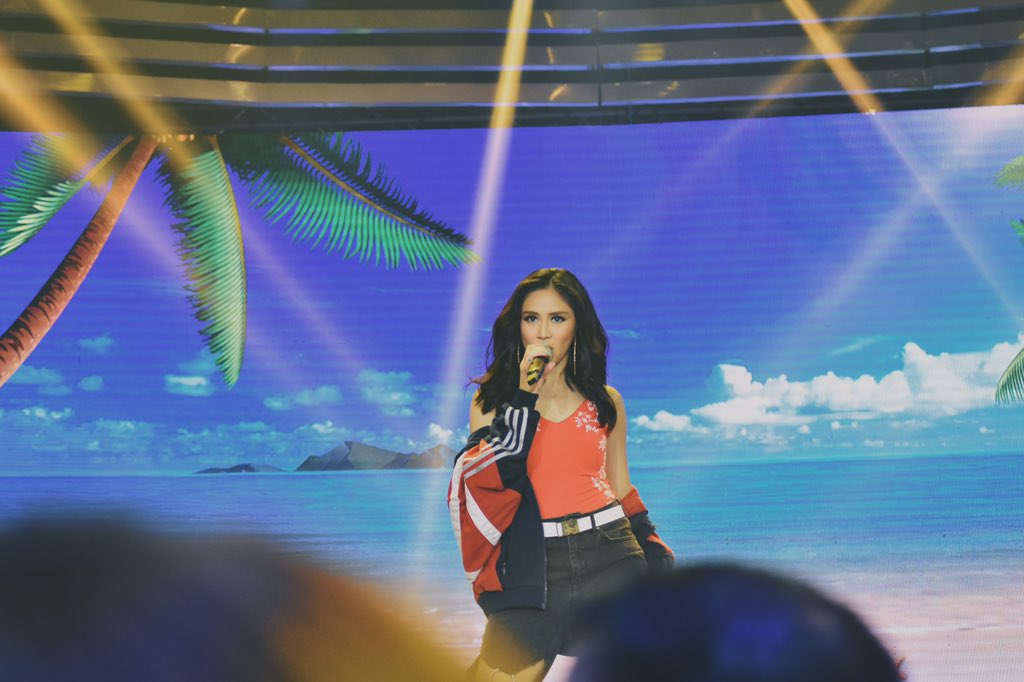 itsmeremond's tweet photo. Popstar Royalty, Sarah G! ✨

Photo by yours truly. 
#ASAPSundaySplash #popsters #fanboy https://t.co/4mExv7qGhW