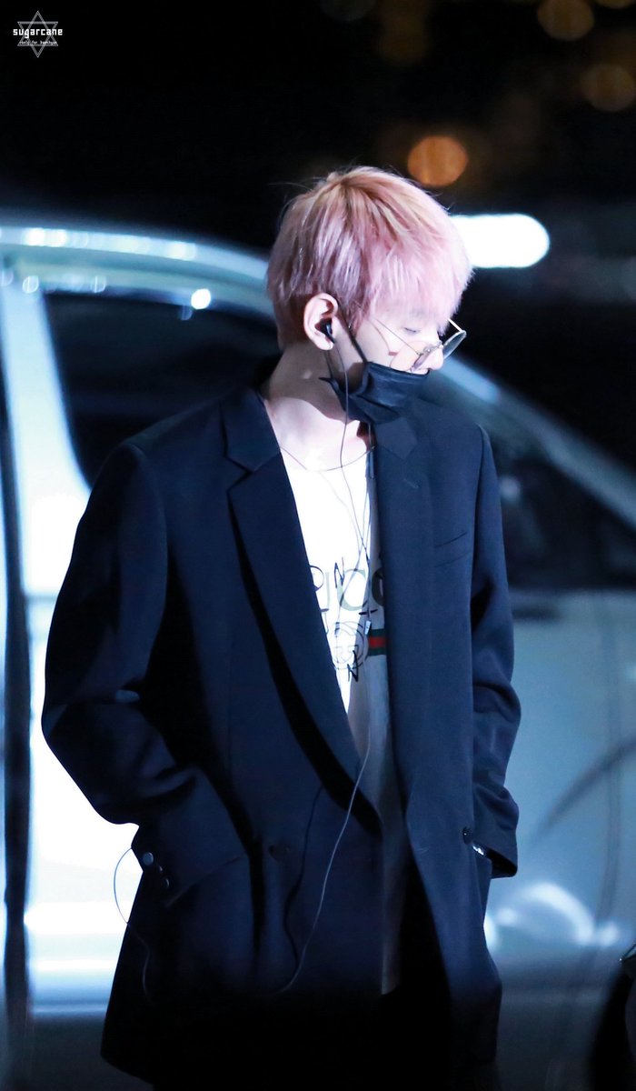 sugarcanebaek's tweet photo. #백현 #baekhyun 180302 인천출국
https://t.co/NMA2qAtPK3
https://t.co/37tn59DQZP
 #BestFanArmy #iHeartAwards #EXOL @weareoneEXO https://t.co/YsLBRK1lUk