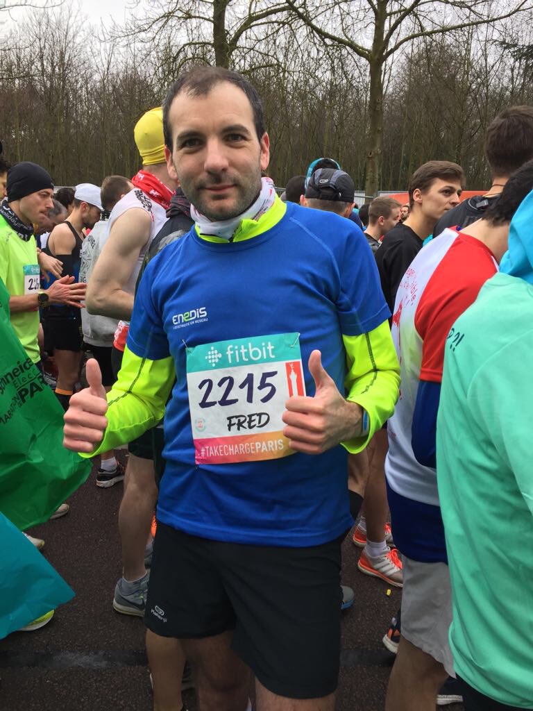enedis_IDF's tweet photo. Elle est bien en forme La Team d'@enedis_paris pour prendre le départ du @SemiParis ! Bravo et bonne course à toutes et tous ! https://t.co/AXZrJmizXE
