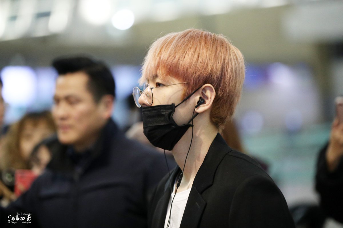 EndlessB_506's tweet photo. My First Love 💐 [https://t.co/WKMVwzG46w] [https://t.co/v1pXcbPK93]
#iHeartAwards #BestFanArmy #EXOL @weareoneEXO #엑소 #백현 #EXO #BAEKHYUN https://t.co/3GchSziTjT
