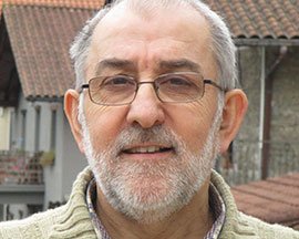 STARTinnovaSum's tweet photo. Manu Agirre lleva 30 años como profesor en @lasalleberrozpe , y es dinamizador del proyecto ETHAZI. ¿Cuál es el objetivo de este proyecto? El 6 de marzo lo descubriremos en #StartInnovaSummit #EDUCA https://t.co/hrIXHtleNb https://t.co/6xDZGWhhsQ