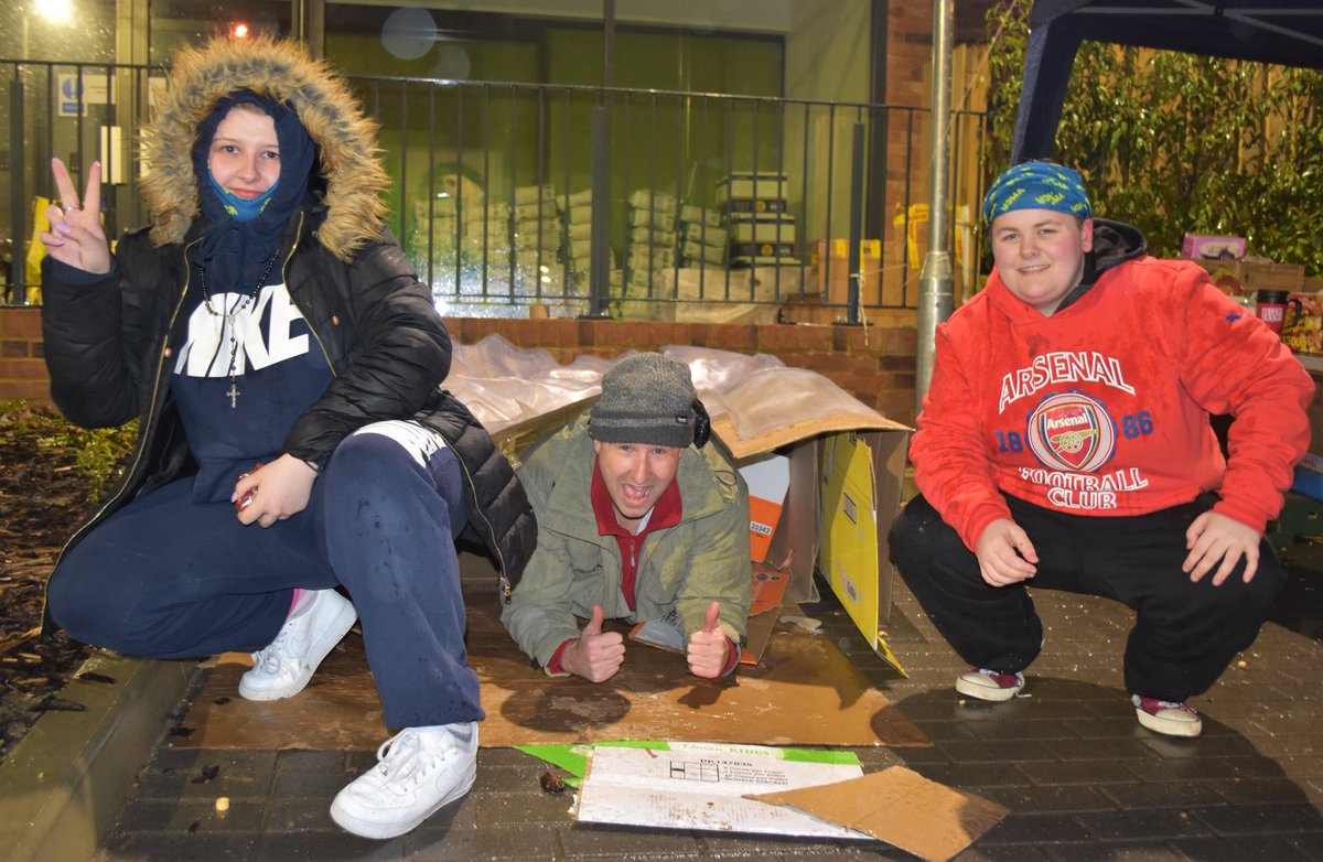 YMCAEastSurrey's tweet photo. Congratulations and enormous thanks to the 42 people who slept rough last night in #Merstham for our #YMCASleepEasy event. Over £10,000 raised so far and money still coming in. What a great way to highlight local homelessness! @YMCAEng_Wales @ymca_challenge @ian_burks https://t.co/wdOXZMQDt6