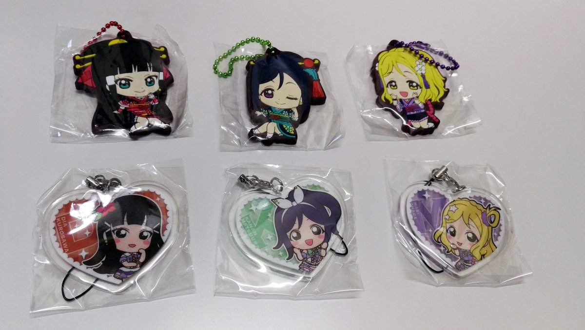coin_eater's tweet photo. フォロー＆RTでお好きなグッズをプレゼント！

詳細はYouTubeで確認→https://t.co/1OALJpfxdx

動画では花丸ちゃんやAqoursのグッズプレゼントもやってます https://t.co/qgGsvQKy1S