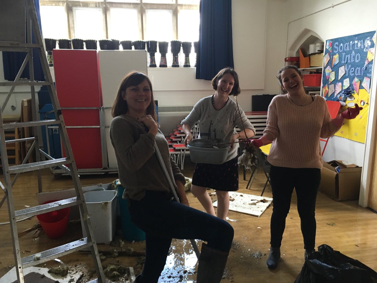 Brize Norton School tweet media