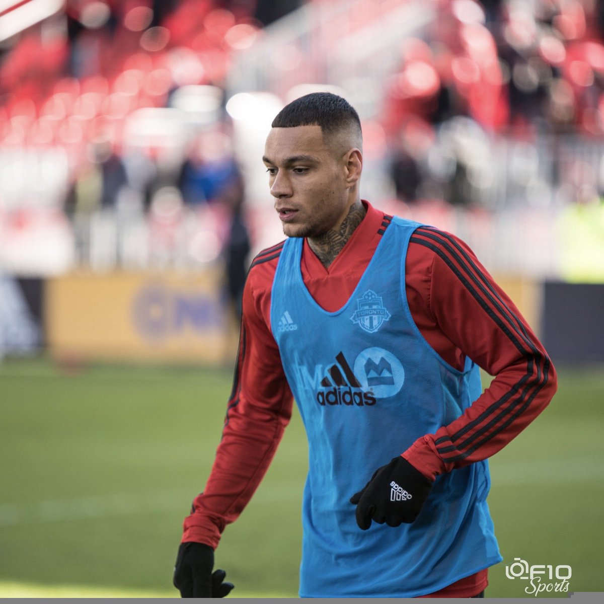 f10sports's tweet photo. Gregory van der Wiel in action making his @TorontoFC debut yesterday.
#F10SportsPhotography #F10Sports #TorontoFC #TFCLive #MLSLive #TORvCLB #SportsPhotography #Toronto #TorontoFCSupporters #ProstAmerika #Photographer #CanPL #MLSSoccer #MLS #BMOField #SportsPhotographerToronto https://t.co/87GOEQxQKi