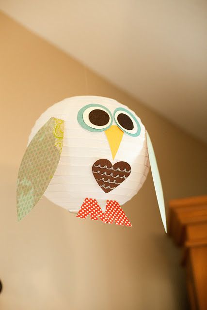 lightalanternSA's tweet image. Cute party ideas! Owl lanterns - it is so simple to make this and have a beautiful themed decoration! 😍😍  goo.gl/ASjFLC
#DIY #lanterns #paperdecor #paperlanterns #decorations